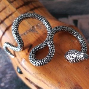 Snake ring